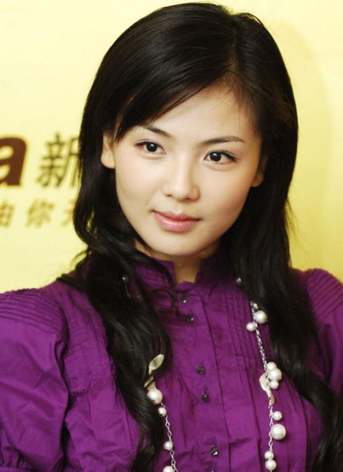中国女明星谁最不要脸？中国女明星谁最美？(中国最难看的女明星)