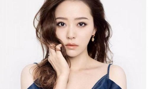 张靓颖新说唱公演舞台忘词引争议(张靓颖新说唱忘词是什么歌)
