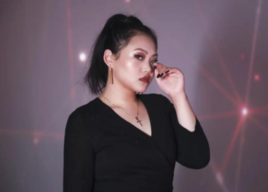 狠毒女孩Money家境情况如何(狠毒女孩money的男朋友是谁)