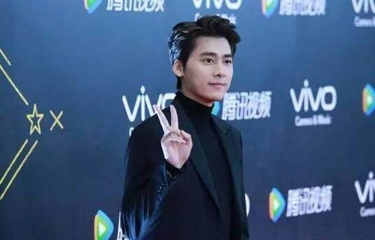 演员李纯结婚了吗老公是谁(李纯有没有结婚)
