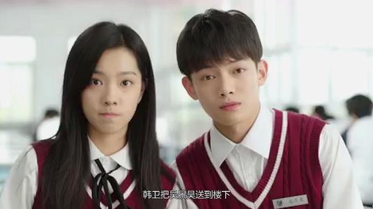庄达菲和李庚希、李逸男是什么关系(李逸男庄达菲是男女朋友关系吗)