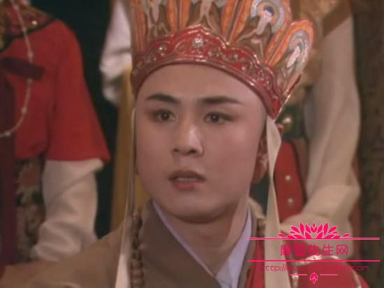 陈丽华是慈禧的什么人和溥仪什么关系 她为