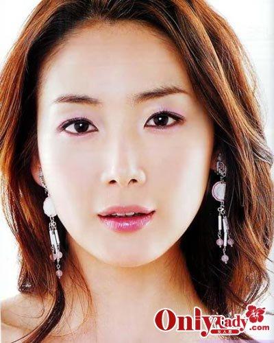 韩国女艺人名字，韩国女演员全部名字(专业)