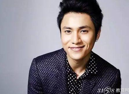 黄奕前夫黄毅清是什么来头(黄奕的老公黄毅清是干什么的)