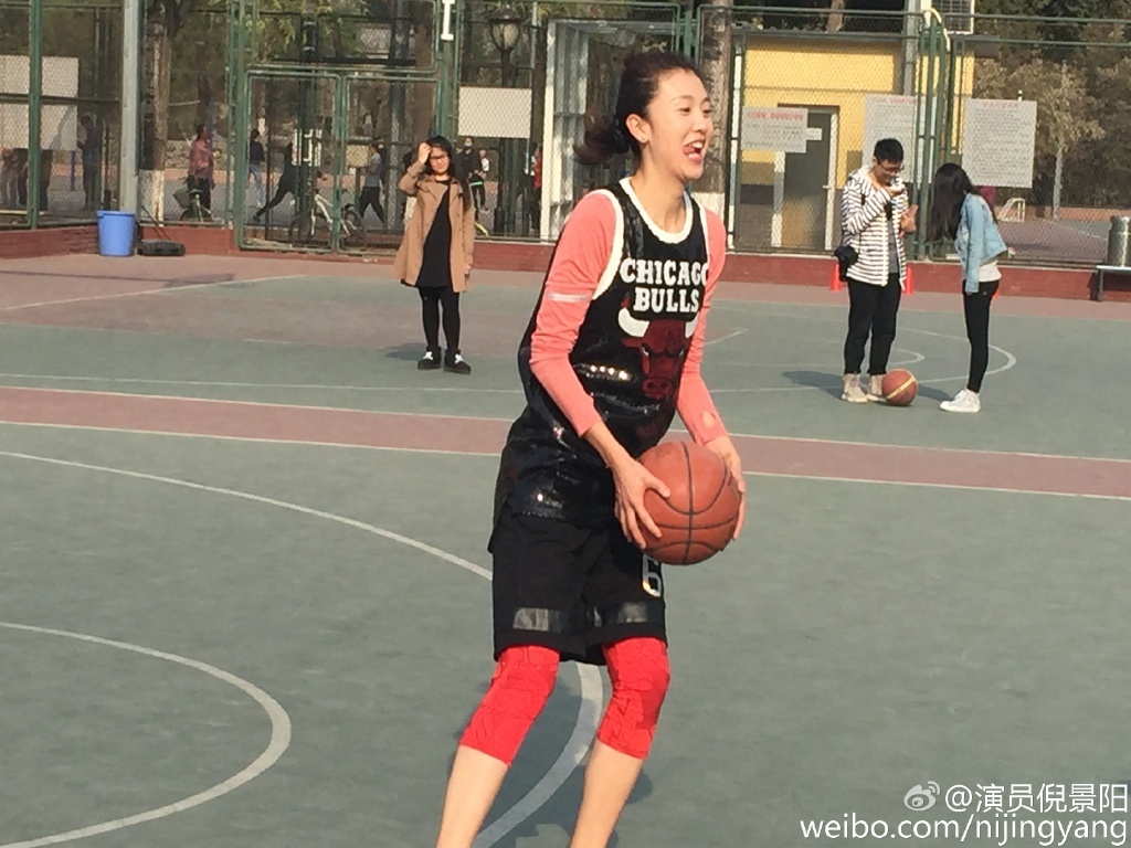倪景阳为什么嫁给比她矮的男人