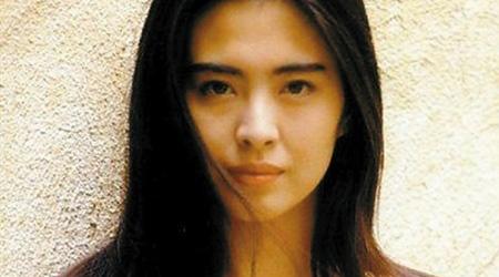 王祖贤为什么去加拿大？王祖贤女儿王思依是