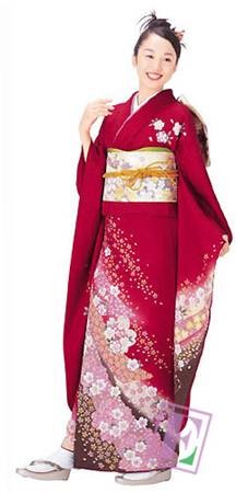 汉服和和服有什么区别？在日本穿汉服的中国(中国汉服与日本和服的区别)