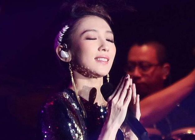 刘宇宁直播太搞笑(刘宇宁直播间的笑声)