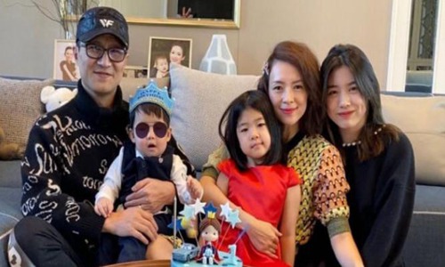娱记曝汪峰章子怡婚变分手离婚(汪峰和章子怡分手了吗)