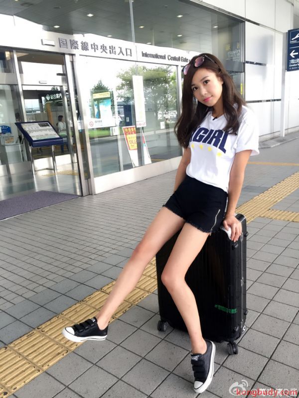 袁巴元前妻葛晓倩照片(袁巴元女友)