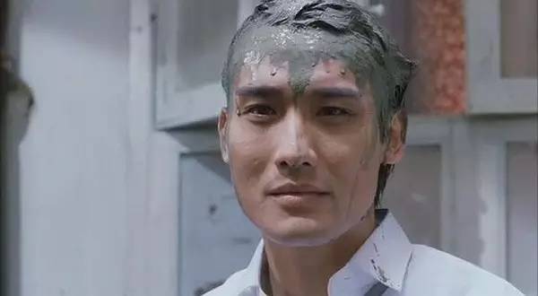 刘镇伟为什么叫技安？刘镇伟导演的经典作品(著名导演刘镇伟的笔名)