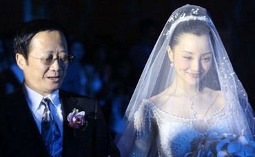 张伟欣和黄磊是什么关系？张伟欣和李丹宁离