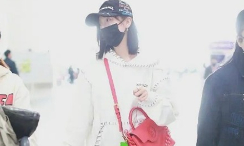 吴宣仪穿搭土回应这个圈子女孩不被善待(吴宣仪近期穿搭)