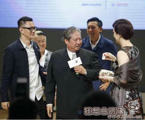 成龙和洪金宝合作过什么电影？成龙和洪金宝(成龙和洪金宝演过的电影)